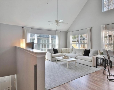 5570 Rosehill Road - Photo Thumbnail 3