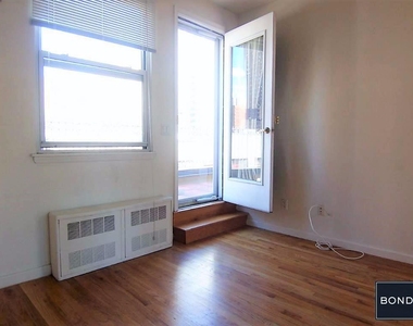 312 East 90th Street - Photo Thumbnail 1