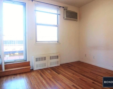 312 East 90th Street - Photo Thumbnail 2