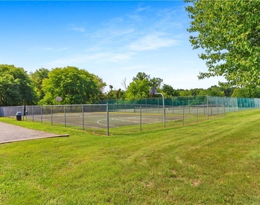 475 Celandine Drive - Photo Thumbnail 28