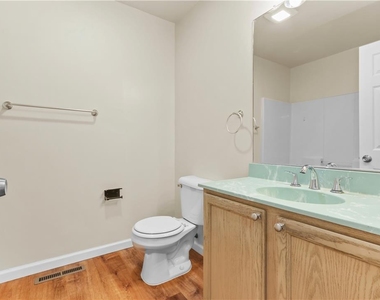 475 Celandine Drive - Photo Thumbnail 22