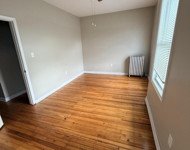 1607 Mulberry Street - Photo Thumbnail 10