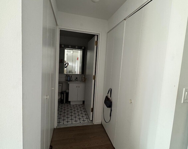 650 West 42nd Street - Photo Thumbnail 3
