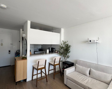 650 West 42nd Street - Photo Thumbnail 1