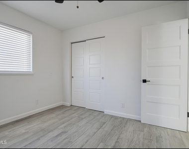 8617 Darlina Drive - Photo Thumbnail 30