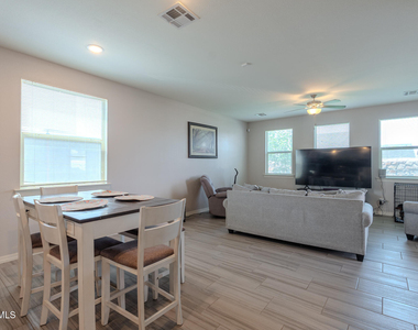 305 Del Palmar - Photo Thumbnail 20