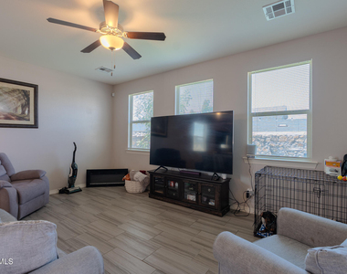 305 Del Palmar - Photo Thumbnail 25
