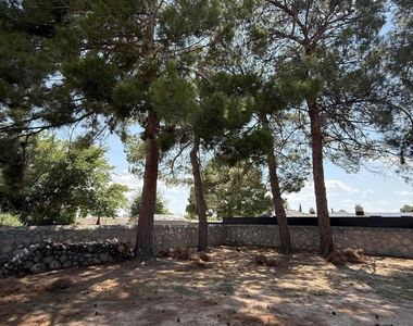 1709 Bruce Devlin Drive - Photo Thumbnail 44