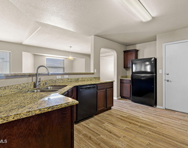 7224 Dust Storm Lane - Photo Thumbnail 12