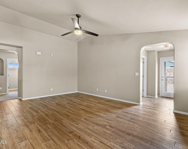 7224 Dust Storm Lane - Photo Thumbnail 15