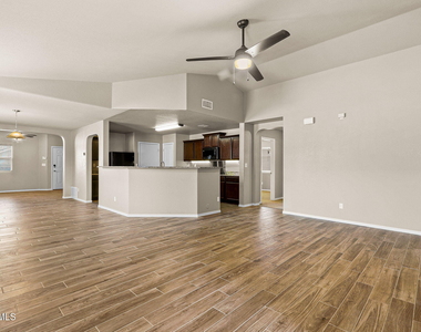 7224 Dust Storm Lane - Photo Thumbnail 16