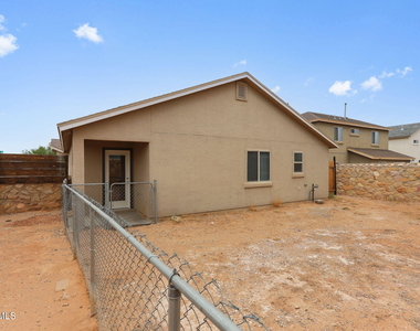7224 Dust Storm Lane - Photo Thumbnail 41