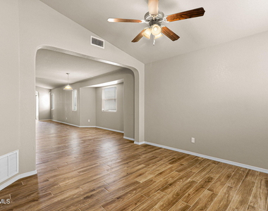 7224 Dust Storm Lane - Photo Thumbnail 2