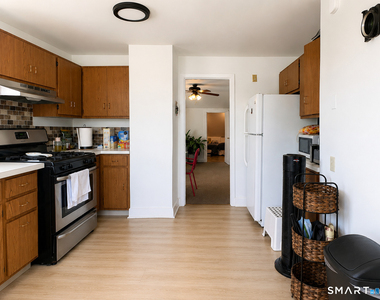 30 Plymouth Avenue - Photo Thumbnail 8