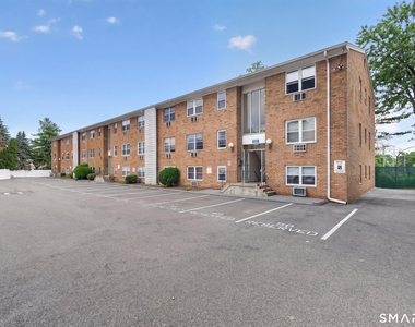 1 Walter Avenue - Photo Thumbnail 18