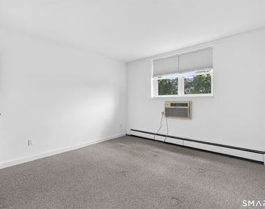 1 Walter Avenue - Photo Thumbnail 12