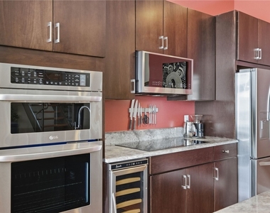 941 Penn Avenue - Photo Thumbnail 15