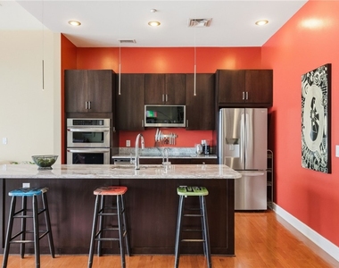 941 Penn Avenue - Photo Thumbnail 13