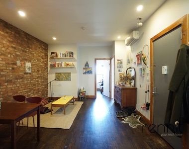 758 Willoughby Avenue - Photo Thumbnail 10