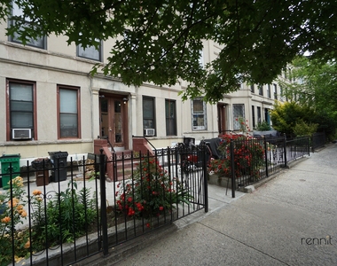 625 Sterling Place - Photo Thumbnail 15