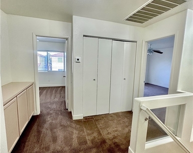 10232 Grecian Laurel Court - Photo Thumbnail 7