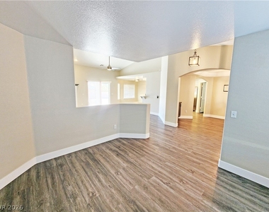 4591 Stoneham Street - Photo Thumbnail 7