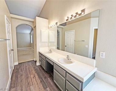 4591 Stoneham Street - Photo Thumbnail 28