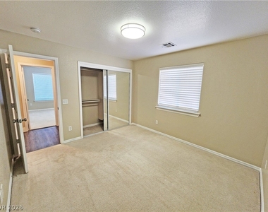 4591 Stoneham Street - Photo Thumbnail 33