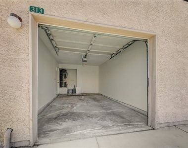 313 Crosswind Way - Photo Thumbnail 6