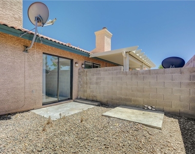 313 Crosswind Way - Photo Thumbnail 5