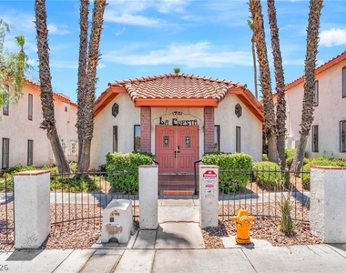 1701 E Katie Avenue - Photo Thumbnail 33