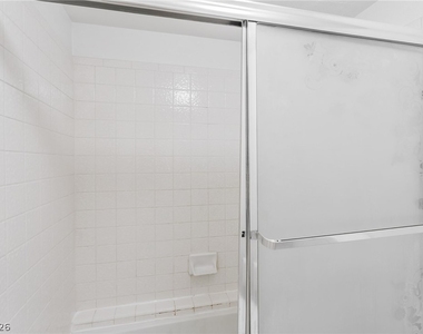 1701 E Katie Avenue - Photo Thumbnail 23