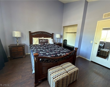 4509 Sirius Avenue - Photo Thumbnail 16