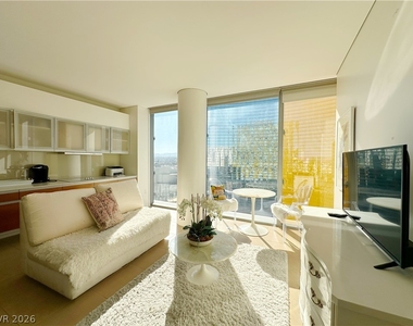 3726 Las Vegas Boulevard - Photo Thumbnail 7