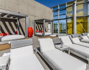 3726 Las Vegas Boulevard - Photo Thumbnail 13