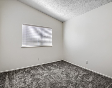3216 Harbor Vista St - Photo Thumbnail 8