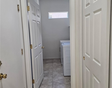 10922 Moonbeam Glow Lane - Photo Thumbnail 6