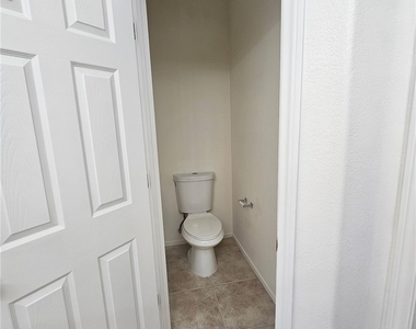 10922 Moonbeam Glow Lane - Photo Thumbnail 15