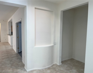 10922 Moonbeam Glow Lane - Photo Thumbnail 23