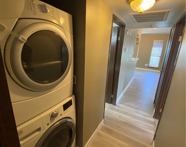 4706 Obannon Drive - Photo Thumbnail 16