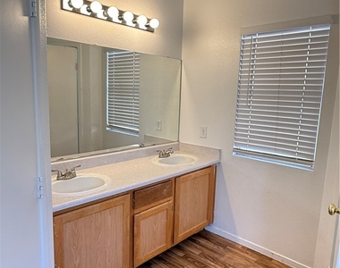 3144 Sierra Ridge Drive - Photo Thumbnail 15