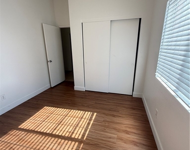 3144 Sierra Ridge Drive - Photo Thumbnail 13