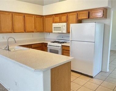3144 Sierra Ridge Drive - Photo Thumbnail 2