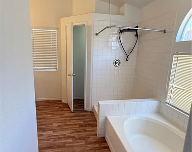 3144 Sierra Ridge Drive - Photo Thumbnail 14