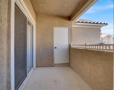 5855 Valley Drive - Photo Thumbnail 15