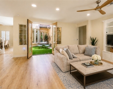 11392 Vernazza Court - Photo Thumbnail 6