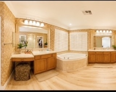 11392 Vernazza Court - Photo Thumbnail 12