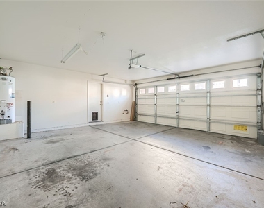 3904 Badgerbrook Street - Photo Thumbnail 19