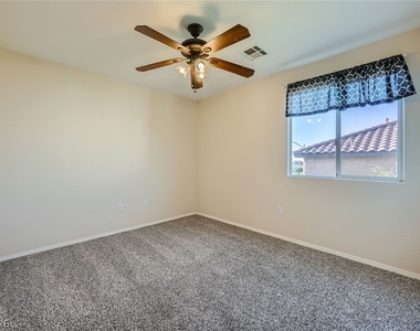 3904 Badgerbrook Street - Photo Thumbnail 16