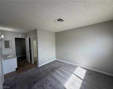 5188 Garden Lane - Photo Thumbnail 29